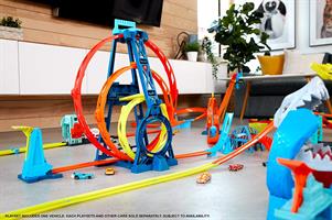 Hot Wheels Pista Triplo Cerchio GLC96