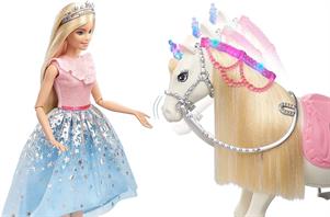 Barbie Principessa Adventure con Cavallo GML79
