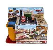 Cars Playset Corsa a Radiator Spring HDN02
