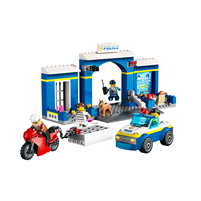 Lego City Police Inseguimento alla Stazione di Polizia 60370